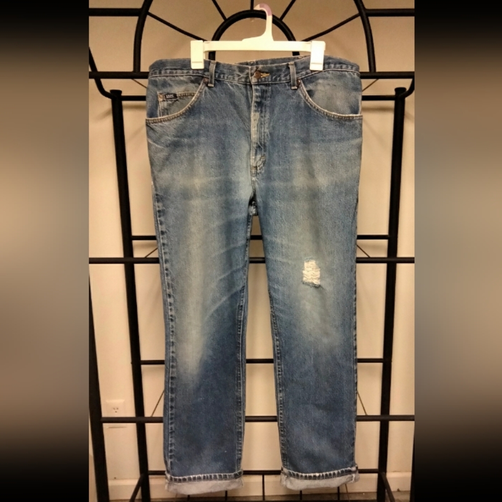 Vintage Lee jeans size 36 waist and 34 length